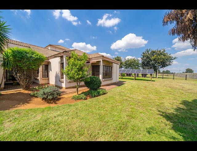 5,578M² SMALLHOLDING FOR SALE IN BENONI AH